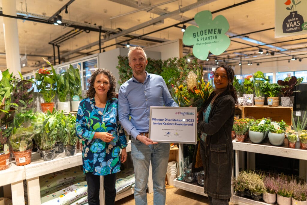 Uitreiking diversiteitsprijs 2023 in Jumbo Hoeksterend
