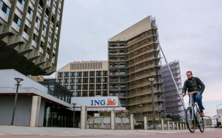 ING kantoorgebouw op de Tesselschadestraat in Leeuwarden